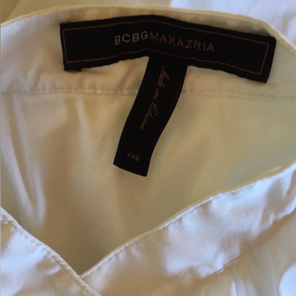 ⚜️BCBG Ruffled White Blouse 🤩 - Picture 4 of 7